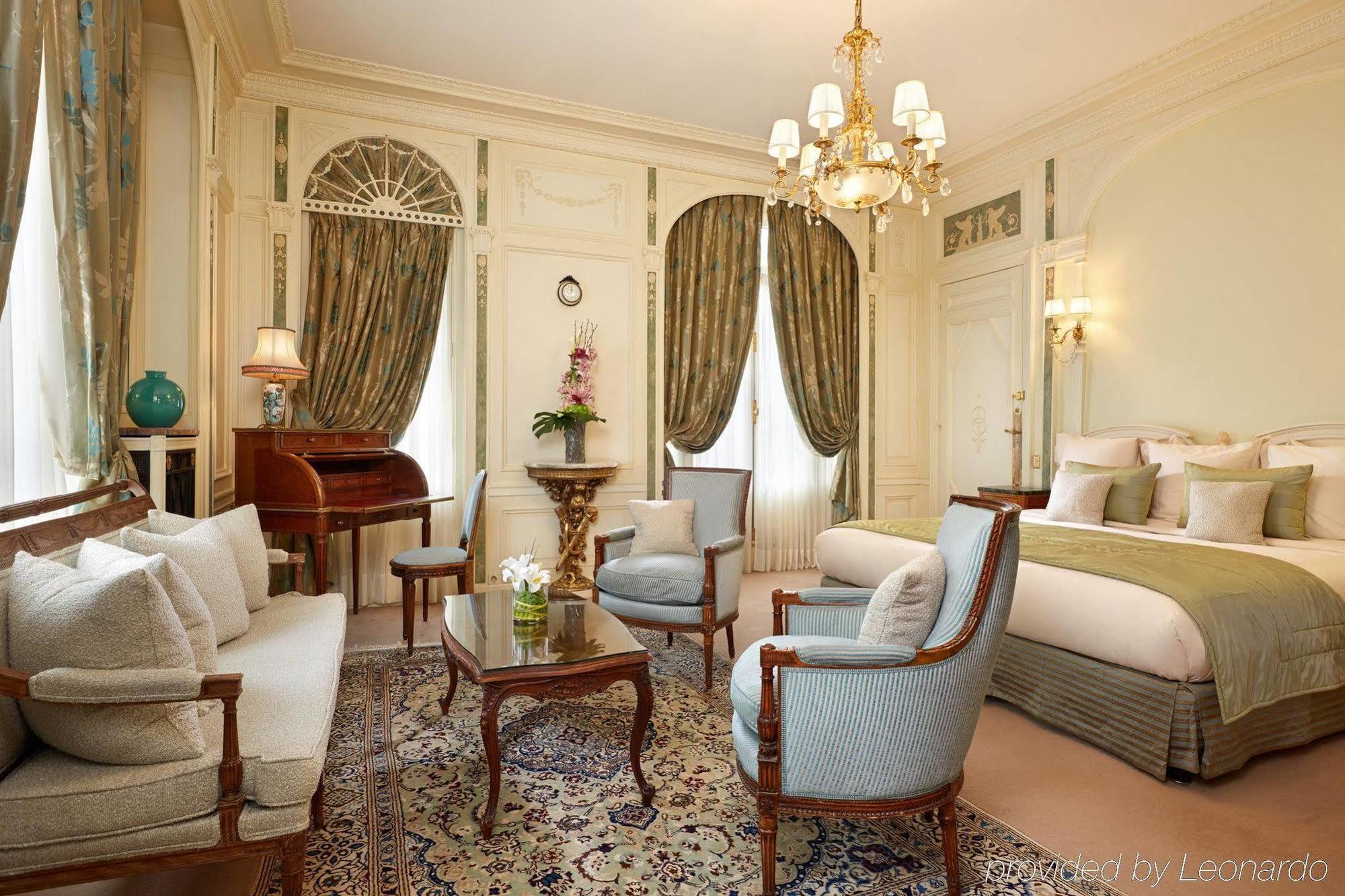 Corner Room