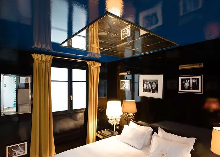 Hotel Grand Amour